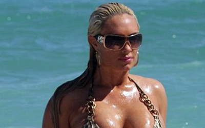 Άφησε και… κάτι στην φαντασία μας η Coco