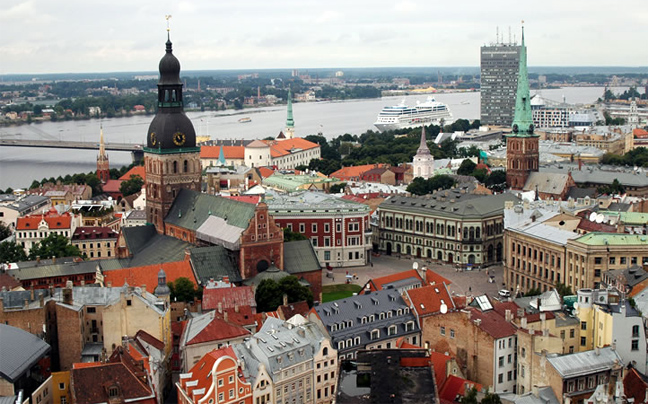 Η λιτότητα «έδιωξε» το 10% των Λετονών