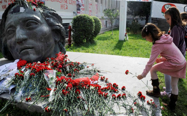 «Το σύνθημα του Πολυτεχνείου αφετηρία για νέους αγώνες»