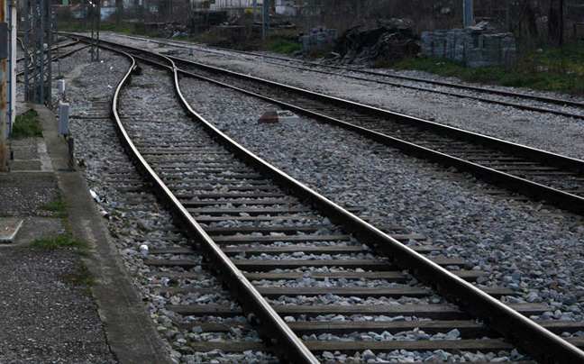 Λιγότερα δρομολόγια τρένων από και προς Θεσσαλία