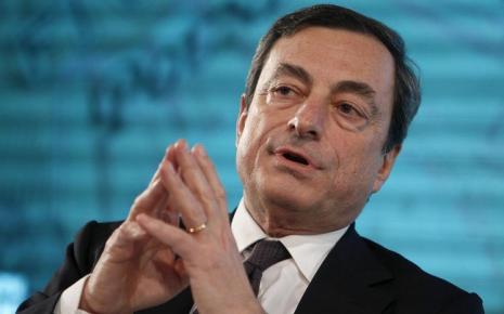 Δυσμενείς οι προβλέψεις της ΕΚΤ για την οικονομία της ευρωζώνης