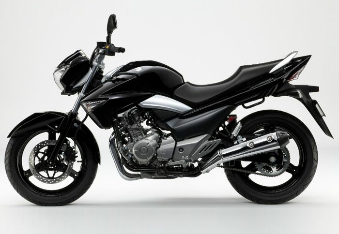 Νέο Suzuki Inazuma 250