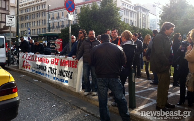 Στο υπουργείο Εσωτερικών οι εργαζόμενοι της ΠΟΕ-ΟΤΑ