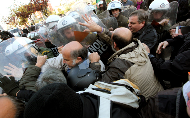 Στο πλευρό των εργαζομένων της ΔΕΗ οι δικαστικοί υπάλληλοι