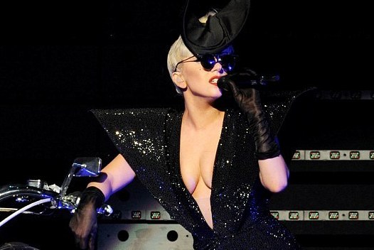 H Lady Gaga η πιο ακριβοπληρωμένη τραγουδίστρια