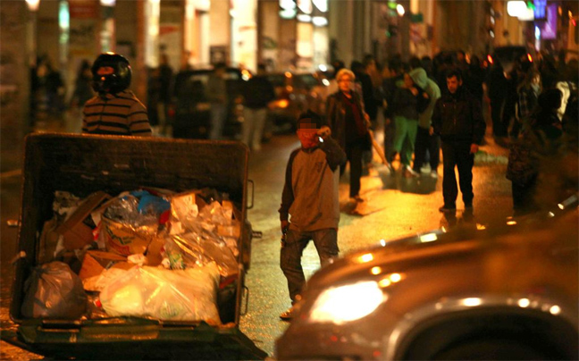 Δίωξη σε βαθμό κακουργήματος για τους συλληφθέντες των επεισοδίων