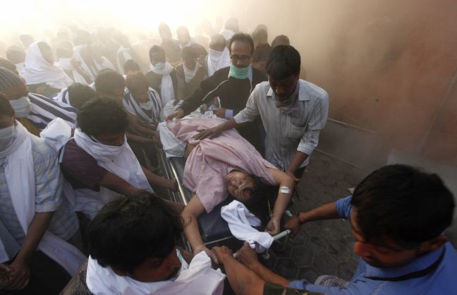Ανέβηκε κι άλλο ο αριθμός των νεκρών στην Καλκούτα