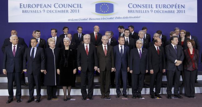 Υπεγράφη η συνθήκη προσχώρησης της Κροατίας στην ΕΕ