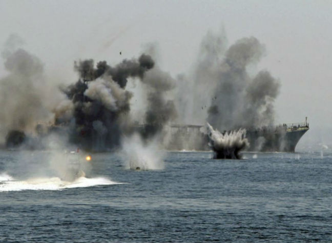 Ασκήσεις του ιρανικού ναυτικού στα Στενά του Ορμούζ