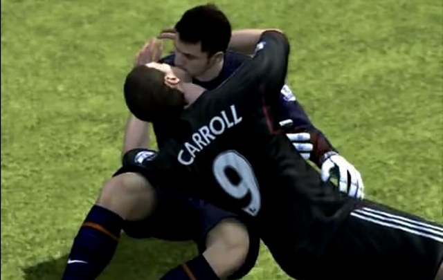 Γιατί φιλάει ο σκόρερ τον τερματοφύλακα στο Fifa 2012;