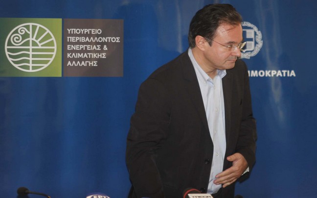 Καθημερινά 7.000 αιτήσεις για τακτοποίηση αυθαιρέτων