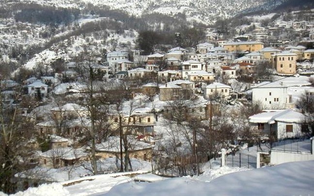 Το βουνό των Κενταύρων ντύνεται και πάλι στα λευκά