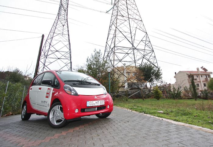 Το αμιγώς ηλεκτροκίνητο Mitsubishi i-MiEV