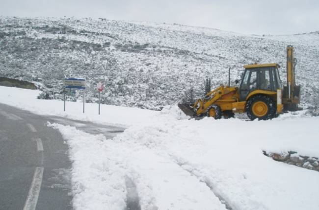 Διπλώνουν νταλίκες στην Εγνατία Οδό