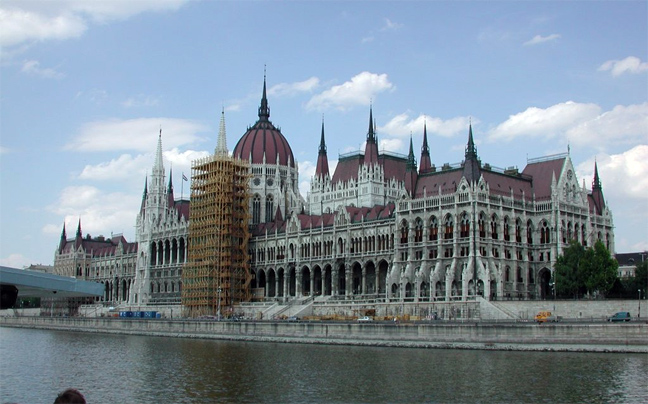 «Απειλείται» ο πλουραλισμός στα ΜΜΕ της Ουγγαρίας