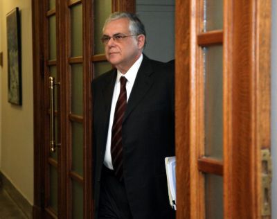 Παπαδήμος: Η Ελλάδα δεν θα χρεοκοπήσει