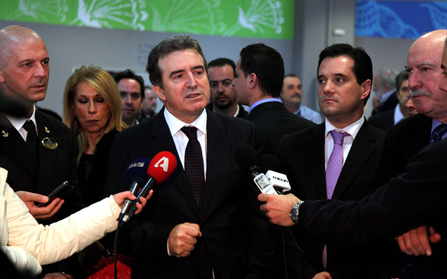 Υποδοχή του πρώτου κρουαζιερόπλοιου στον Πειραιά