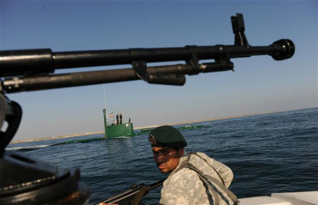 Δεν επιβεβαιώνουν την απελευθέρωση των ναυτών οι Φρουροί της Επανάστασης του Ιράν