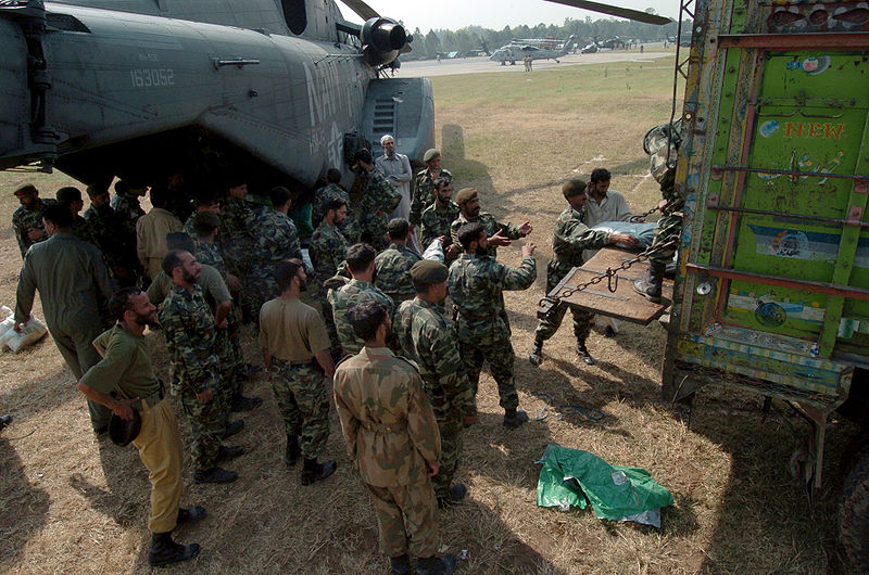 Εννιά στρατιώτες νεκροί σε μάχη στο Πακιστάν
