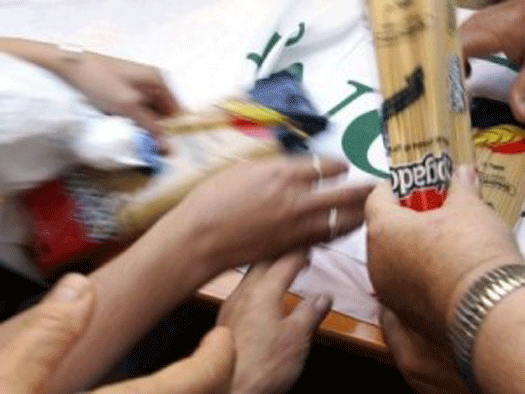 Δωρεάν διανομή τροφίμων στα Τρίκαλα