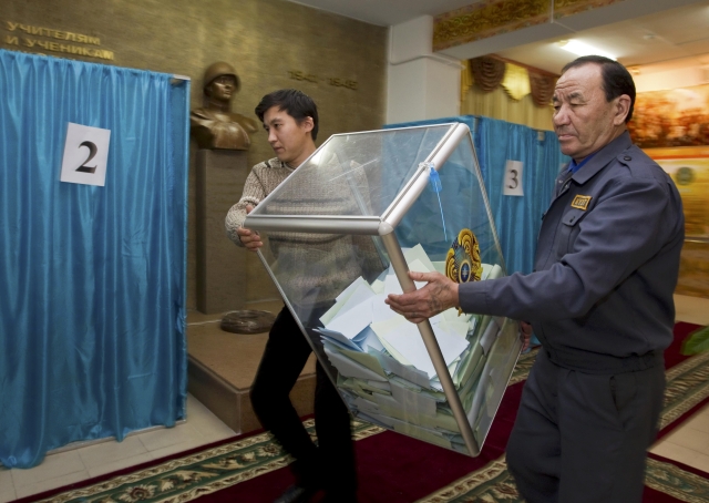 Νίκη για το κυβερνών κόμμα στο Καζακστάν