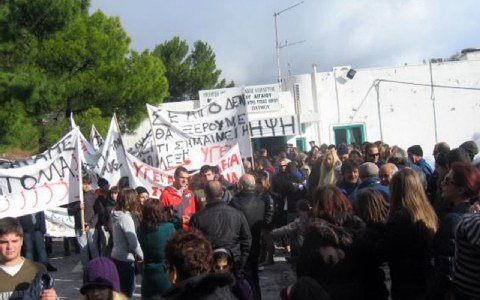 Ζητούν άμεσα γιατρούς και περίθαλψη στην Πάτμο