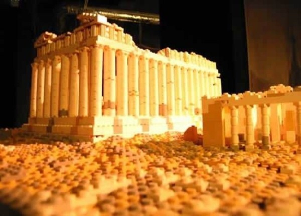 Απίστευτες κατασκευές από lego