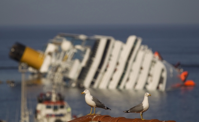 Και δεύτερη ξανθιά «μυστήριο» στο Costa Concordia;