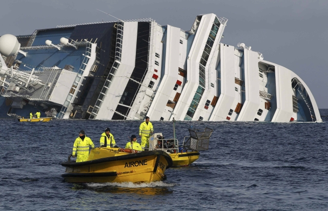 Η τραγωδία του Costa Concordia στην «Εμπόλεμη Ζώνη»