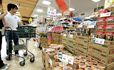 Αύξηση στο φόρο κατανάλωσης σχεδιάζει η Ιαπωνία