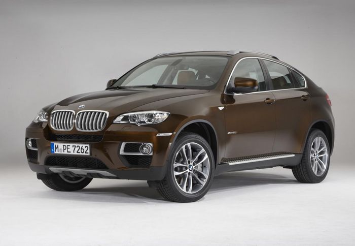 Ανανέωση και τριπλό τούρμπο στη BMW X6