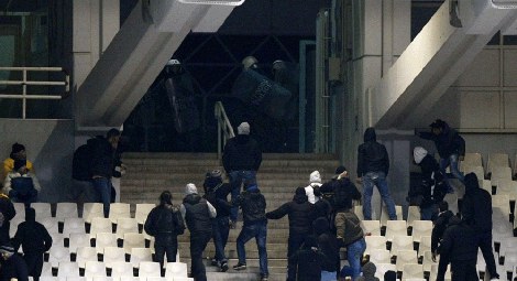 Επεισόδια στο ΟΑΚΑ μετά τον αγώνα ΑΕΚ – ΠΑΟΚ