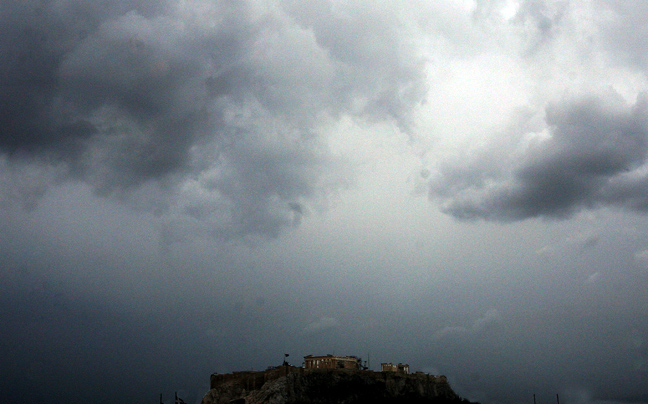 Βροχές και σποραδικές καταιγίδες αύριο