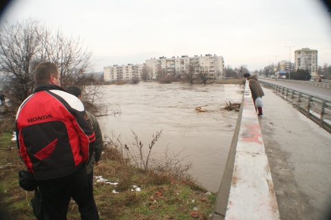 Υποχωρεί η στάθμη των ποταμών στη Βουλγαρία