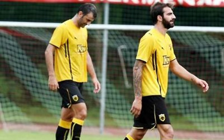 Έτοιμοι Μάκος και Δέλλας