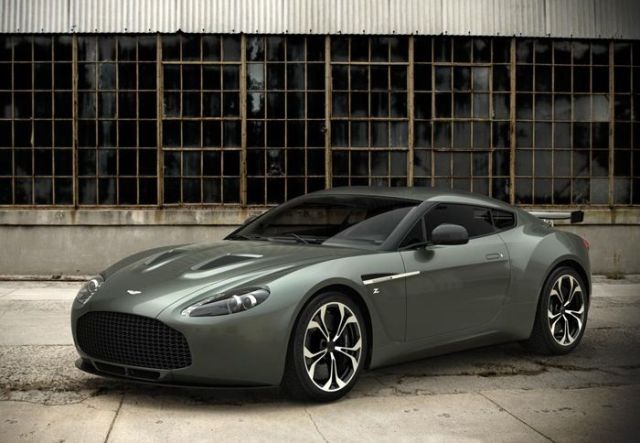 Αποκαλύφθηκε η Aston Martin Zagato V12