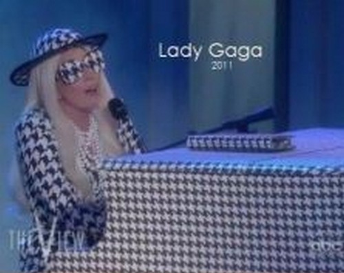 Ποια Ελληνίδα αντιγράφει η Lady Gaga