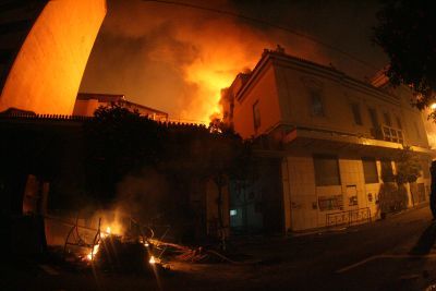 Χρηματοδότηση των κινηματογράφων Αττικόν-Απόλλων