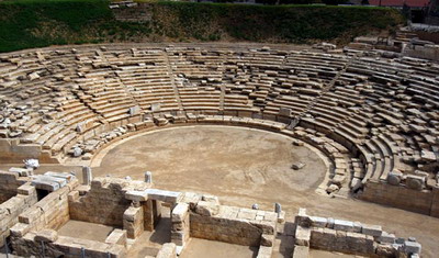 «Ζωντανεύει» το αρχαίο θέατρο Λάρισας