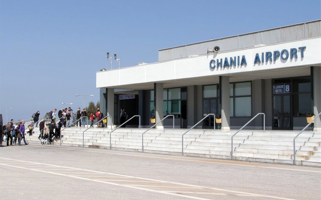 Θετικό βήμα για απευθείας πτήσεις από τη Σμύρνη στα Χανιά