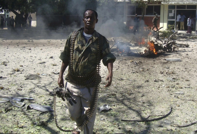 Έντεκα νεκροί στη Σομαλία από έκρηξη βόμβας σε λαϊκή