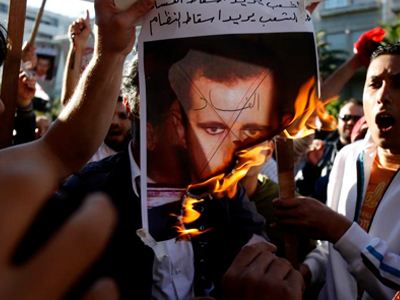 Διαμαρτυρία Σύριων και πορεία στην πρεσβεία τους