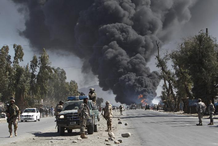 Αιματηρές βομβιστικές επιθέσεις Ταλιμπάν στο Αφγανιστάν