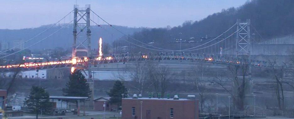 Εντυπωσιακή κατεδάφιση γέφυρας στο Ohio