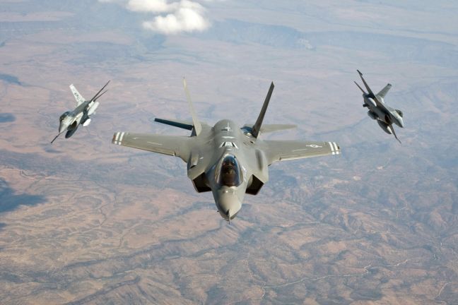 «Αν δεν πάρουμε τα F-35 το πρόγραμμα θα καταρρεύσει»