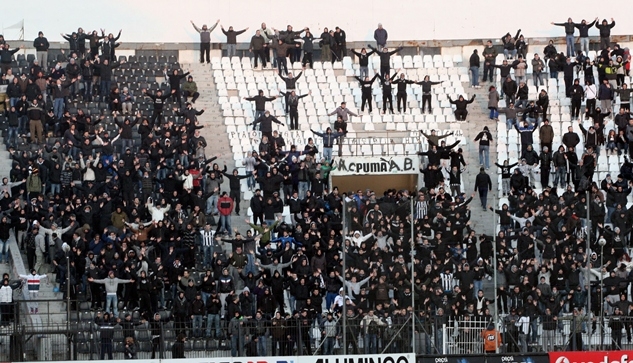 Πρόταση γάμου στο γήπεδο της Τούμπας