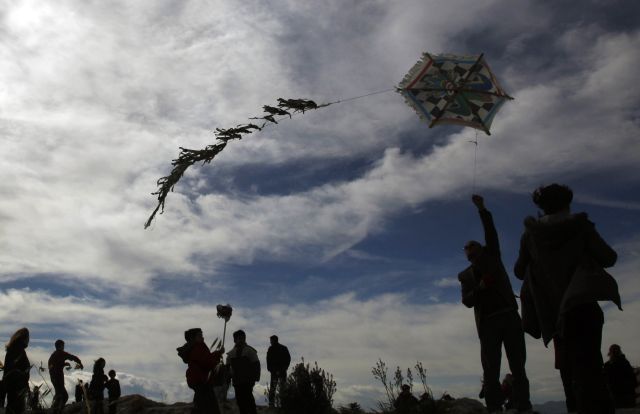 Η βροχή ακύρωσε το παραδοσιακό πέταγμα του χαρταετού