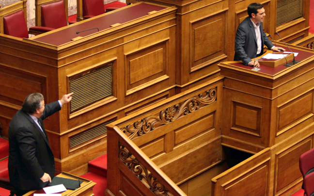 Σφοδρή αντιπαράθεση Τσίπρα-Βενιζέλου