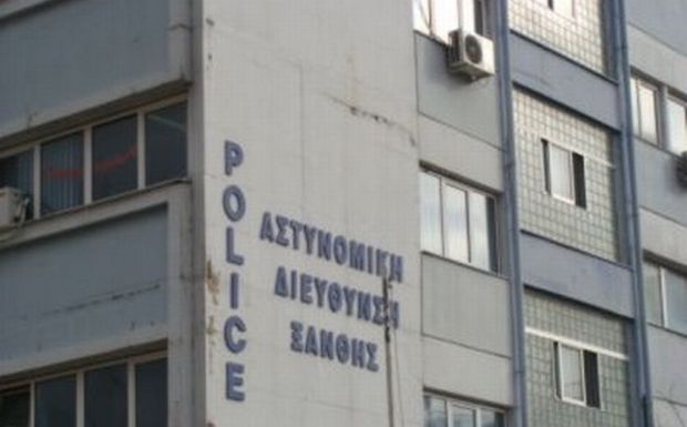 Απόδραση από τα κρατητήρια για τρεις αλλοδαπούς