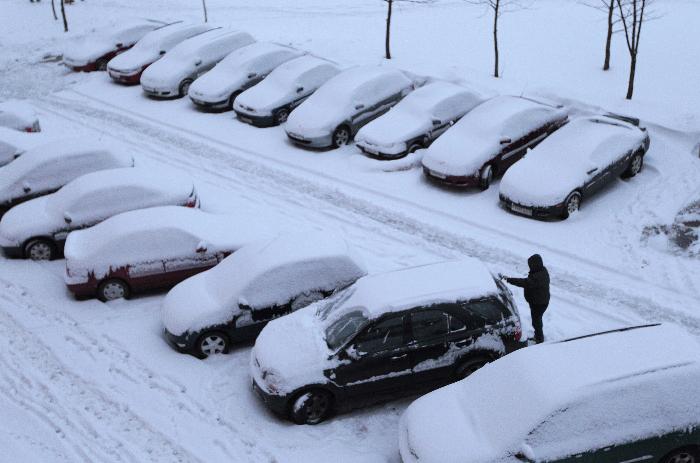 Προστασία του αυτοκινήτου από το κρύο και το χιόνι